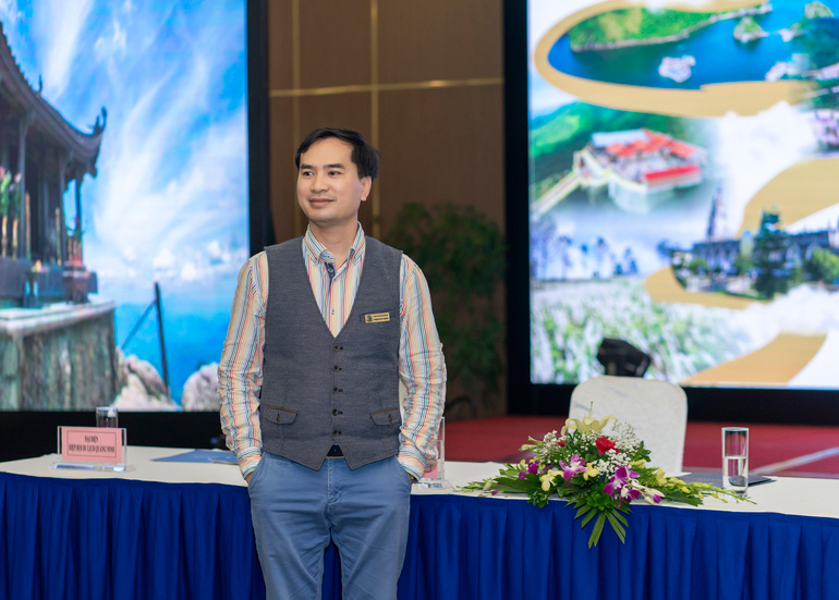 Ông Phạm Duy Nghĩa - Tổng Giám Đốc Công Ty Du Lịch Bàn Chân Việt (Vietfoot Travel)