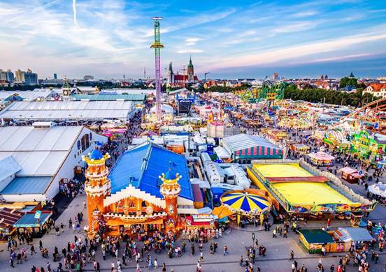 Hội chợ tại Oktoberfest 