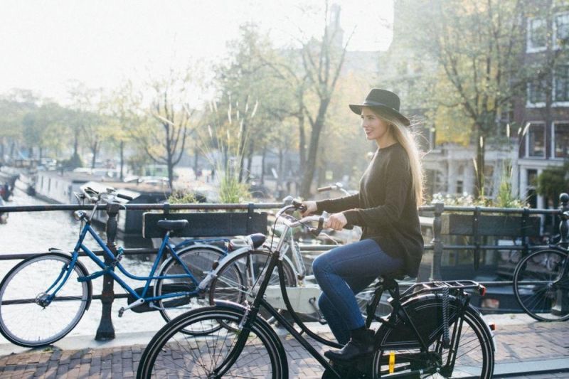  Xe đạp trở thành một biểu tượng không thể thiếu ở Amsterdam