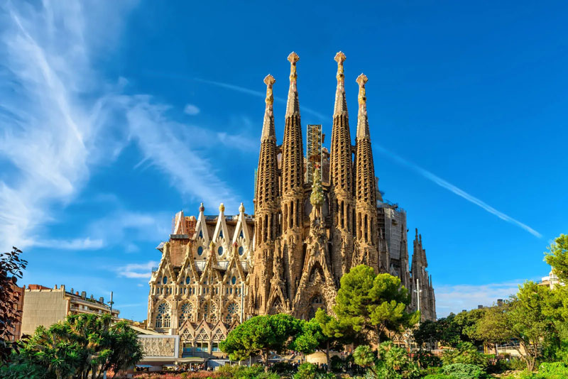 10 TRẢI NGHIỆM MIỄN PHÍ Ở BARCELONA