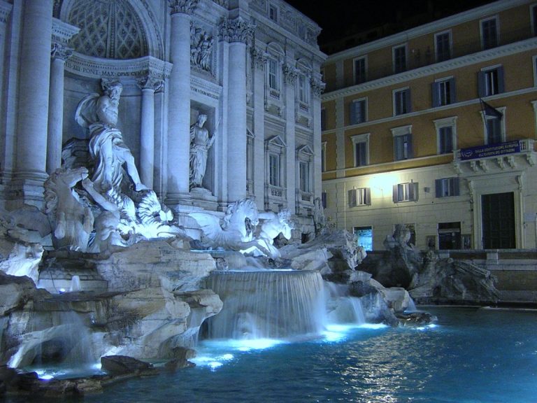 đài phun nước Trevi