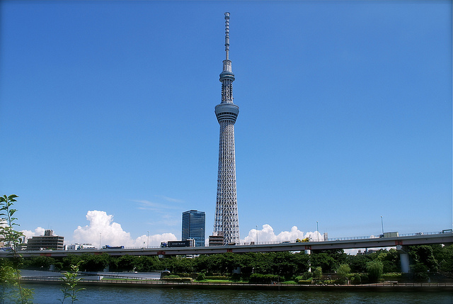 Tháp truyền hình Tokyo Sky Tree