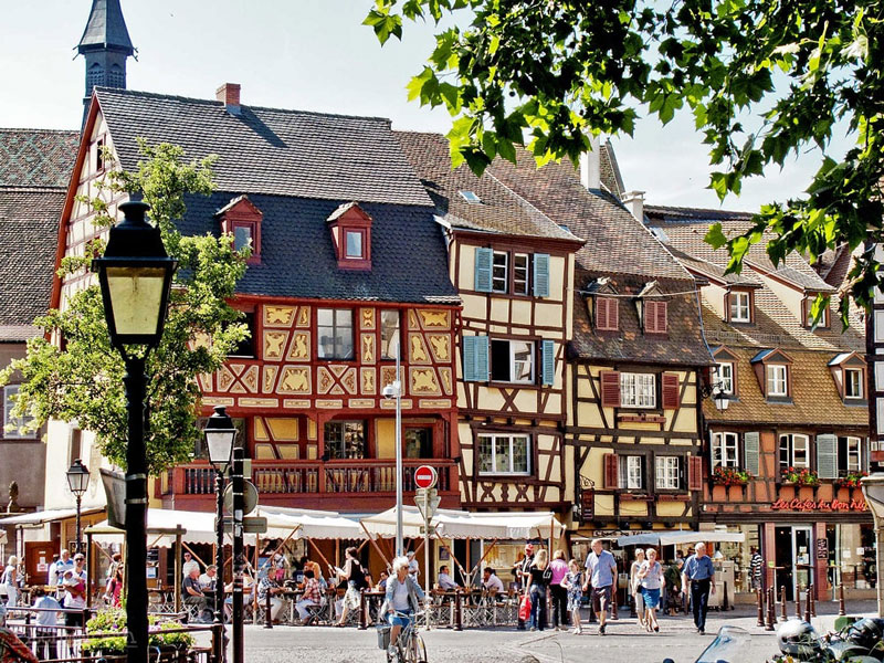COLMAR - THỊ TRẤN CỔ TÍCH TUYỆT ĐẸP Ở PHÁP