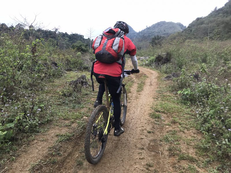 Xe đạp địa hình (mountain bike)