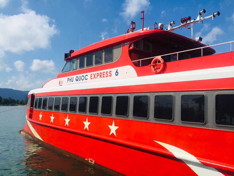 Di Chuyển Bằng Phà, Tàu Cao Tốc