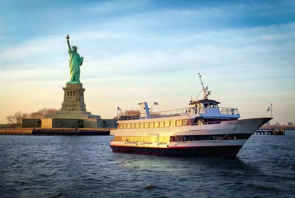 LIÊN TUYẾN ĐÔNG TÂY HOA KỲ 2025 - NIAGARA FALLS
